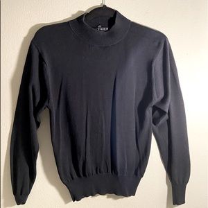 Enzone black men’s turtleneck sweater size S